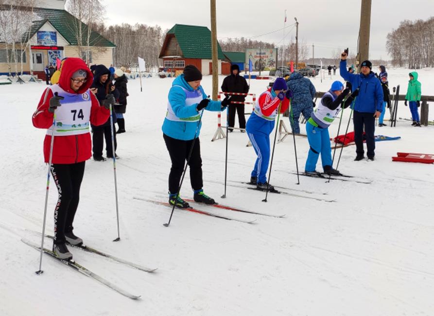Медали 3-го этапа чемпионата района разыграли лучшие лыжники