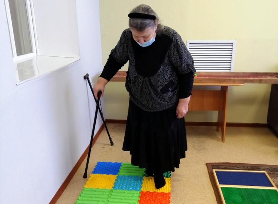 Татарские пенсионеры лечат недуги необычным корейским методом