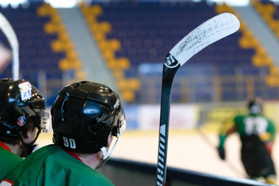 Татарским дерби стартует второй этап чемпионата района по хоккею