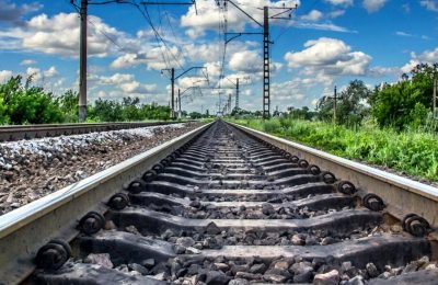 Житель Татарского района украл более 80 метров железнодорожного кабеля
