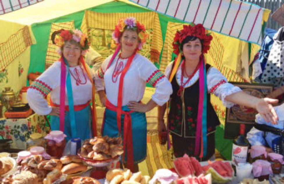 Татарские артисты приняли участие в областном фестивале «Деревенька. Сибирь»