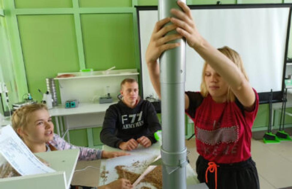 Татарские школьники познакомились с новыми профессиями