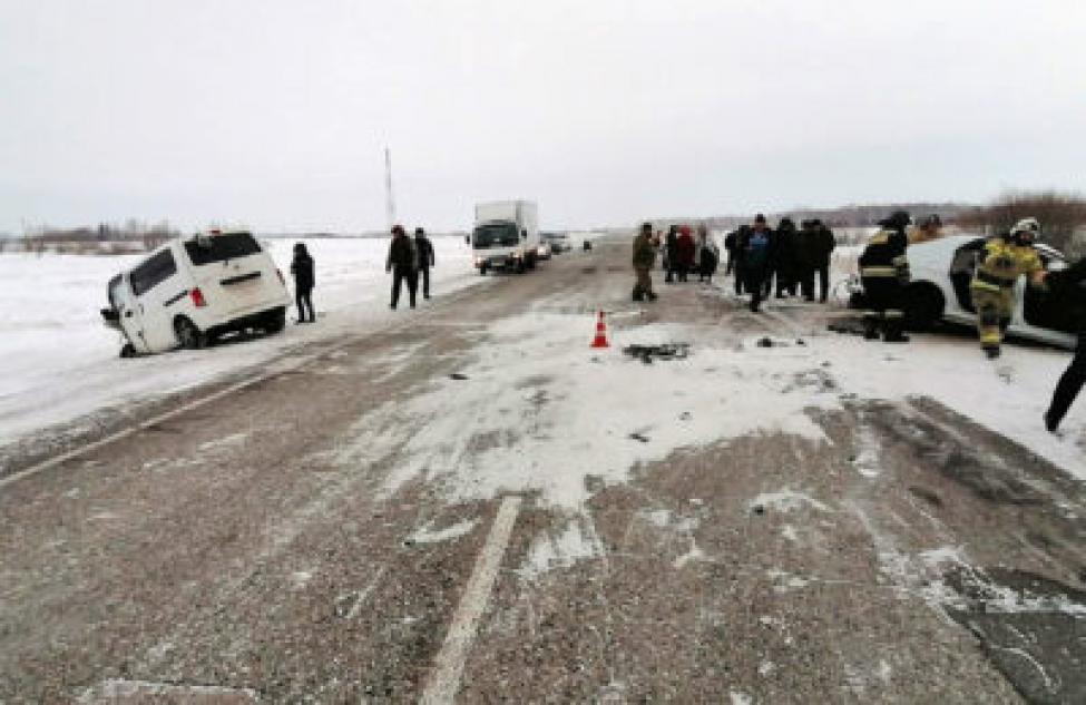 3 человека погибли в ДТП в Татарском районе