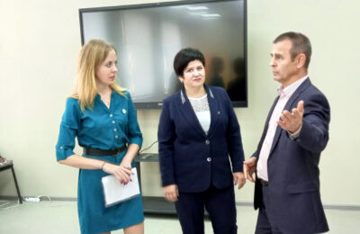 Татарский район с рабочим визитом посетил депутат регионального Заксобрания Игорь Умербаев