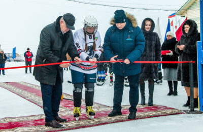 Новую хоккейную коробку открыли в Татарске