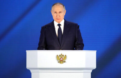 Ровно в полдень по Москве Владимир Путин огласит послание Федеральному собранию