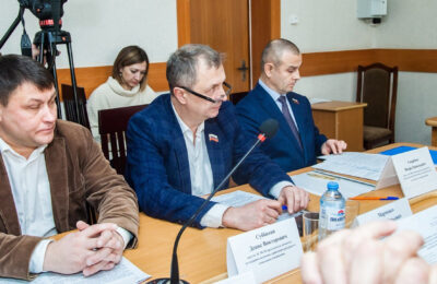 Депутаты Законодательного Собрания побывали в Татарске с рабочим визитом