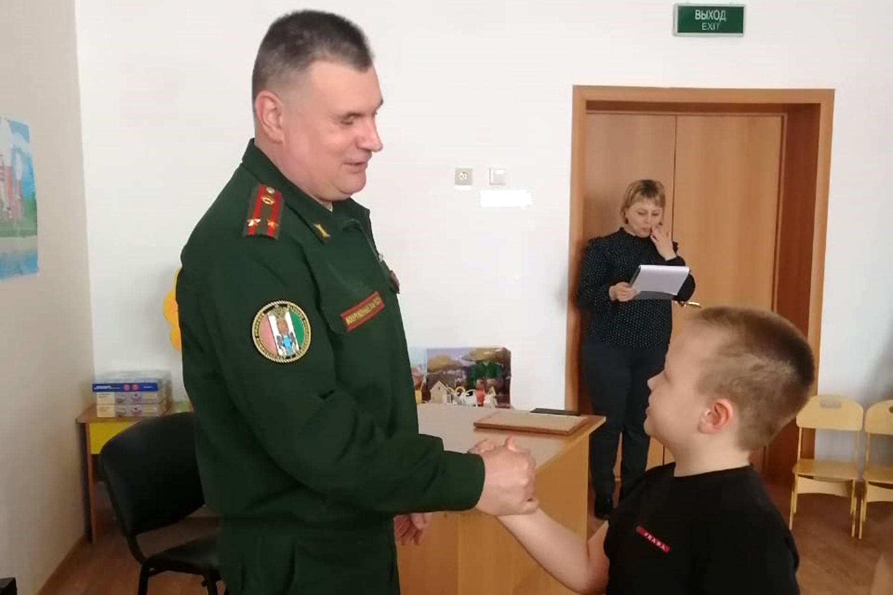 Военком в детском саду