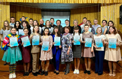 Школьница из Татарска стала лауреатом конкурса исполнителей художественного слова