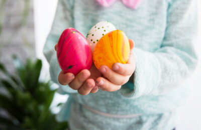 Зачем на Пасху красят яйца и чем писанка отличается от крапанки?