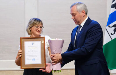 Лучших работников торговли Новосибирской области удостоили наград в преддверии профессионального праздника