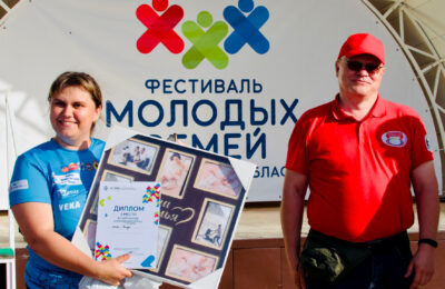 Семья из Татарска приняла участие в областном фестивале