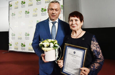 Андрей Травников поздравил областную организацию ВОИ с юбилеем