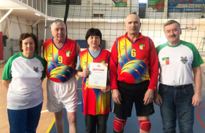 Ветеранская сборная Татарского района привезла две медали с зональных игр