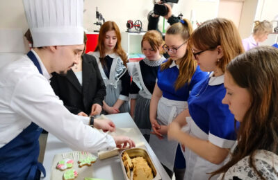 Семейный фестиваль услуг впервые прошел в Татарском районе