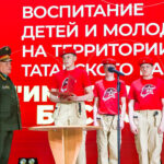 Генерал-майор запаса принял присягу у юнармейцев Татарска