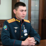 Герой России из Новосибирской области встретился с губернатором Травниковым