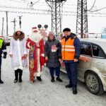 Дед Мороз и Снегурочка рассказали о безопасности водителям Татарска