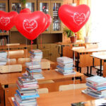 Единые учебники по обязательным предметам получат школы Новосибирской области