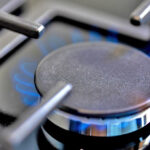 Гореть синим пламенем должен газ в квартирах жителей Новосибирской области