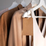 В Татарске будут судить девушку-подростка за грабёж в пункте выдачи заказов