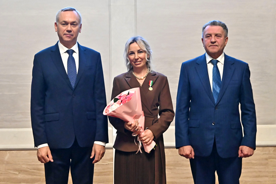 Медали Материнская доблесть