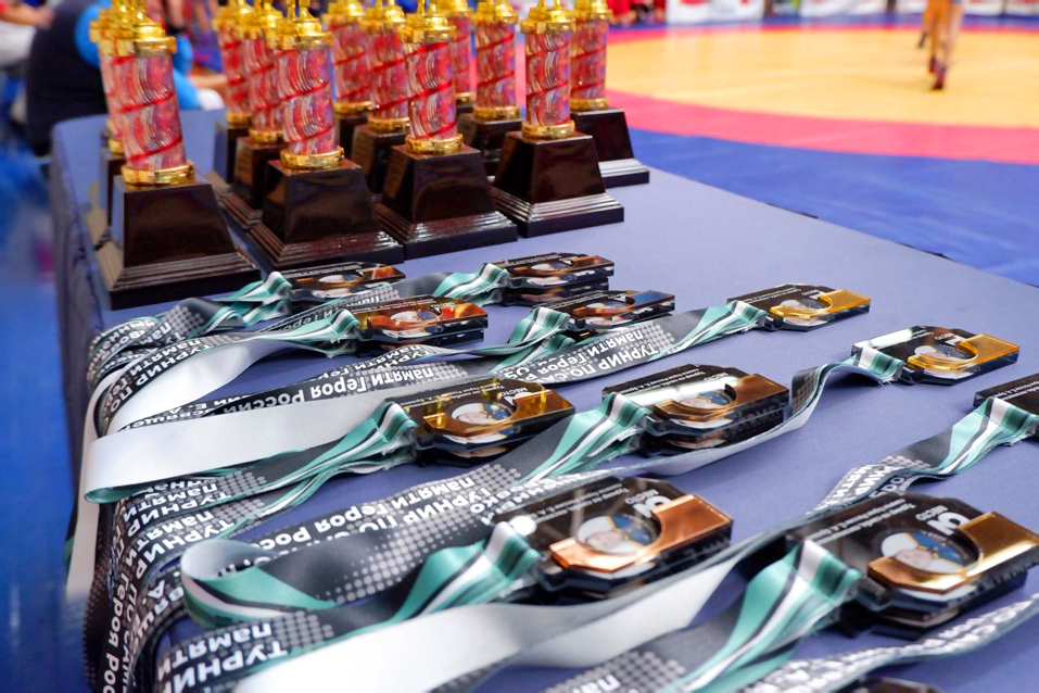 Памяти Героя России посвятили межрегиональный турнир по самбо в Татарске