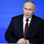 Журналист из Новосибирска спросил Путина о сохранении молодых кадров в науке