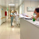 Масочный режим и антисептики вернулись в медорганизации Новосибирской области