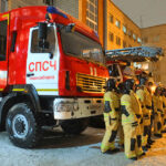 Новые автомобили вручили на 35-летие МЧС новосибирским спасателям