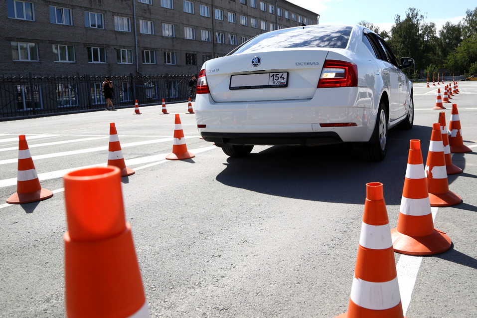 Учебный автомобиль