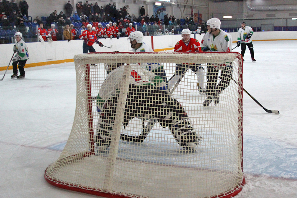 Хоккей-в-Татарске