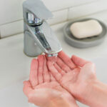 Потраченную впустую воду подсчитали в минприроды Новосибирской области