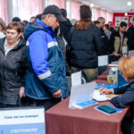 Более 130 вакансий предложили работодатели на ярмарке трудоустройства в Татарске