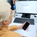 Более 100 пенсионеров Новосибирской области сразились в компьютерном многоборье