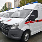 Медики Новосибирской области получили ключи от 15 автомобилей скорой помощи